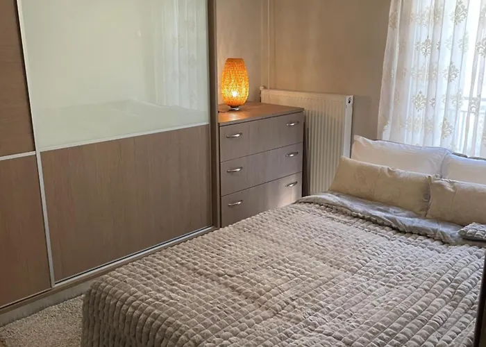 Gn * Νάουσα Ημαθίας